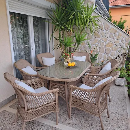 Aleksic Lägenhet Vodice