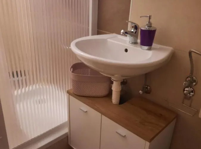 Aleksic Appartamento Vodice